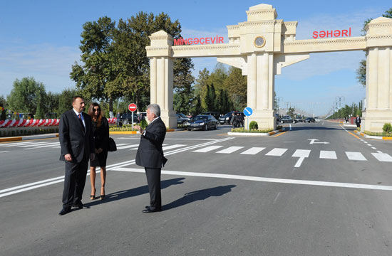 Azərbaycan Prezidenti Mingəçevir-Xaldan yolunun açılışında iştirak edib (FOTO)
