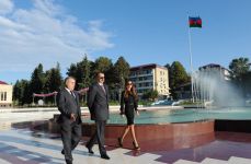 Azərbaycan Prezidentinin Mingəçevir şəhərinə səfəri başlayıb (FOTO)