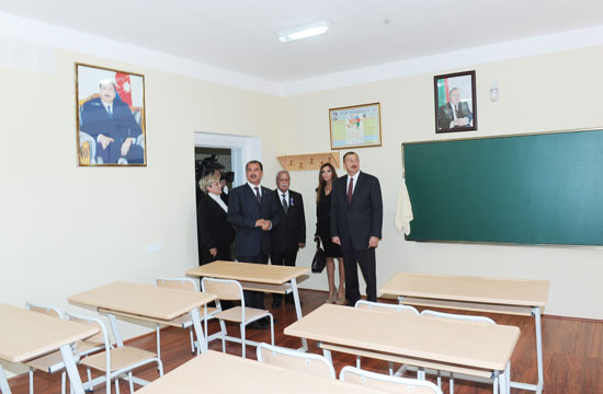 İnfrastruktur və təhsilin səviyyəsi Azərbaycanda yüksək səviyyədə olmalıdır - Prezident İlham Əliyev (ƏLAVƏ OLUNUB)(FOTO)