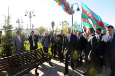 Həştərxanda Heydər Əliyevin abidəsinin açılışı Azərbaycan və Rusiya dostluğunun daha bir sübutudur - Prezident İlham Əliyev (ƏLAVƏ OLUNUB)(FOTO)