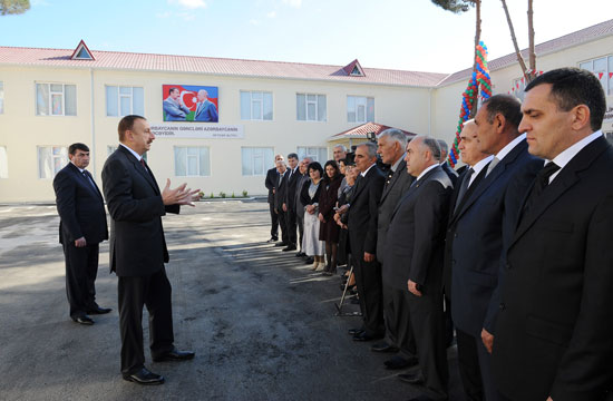 Azərbaycan Prezidenti Sabirabadda orta məktəbin açılışında iştirak edib (YENİLƏNİB) (FOTO)