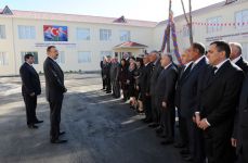 Azərbaycan Prezidenti Sabirabadda orta məktəbin açılışında iştirak edib (YENİLƏNİB) (FOTO)