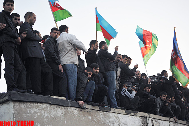 Hərbi qulluqçular Mübariz İbrahimov və Fərid Əhmədov bu gün II Fəxri xiyabanda dəfn olunublar (ƏLAVƏ OLUNUB) (FOTO)