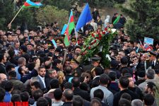 Hərbi qulluqçular Mübariz İbrahimov və Fərid Əhmədov bu gün II Fəxri xiyabanda dəfn olunublar (ƏLAVƏ OLUNUB) (FOTO)