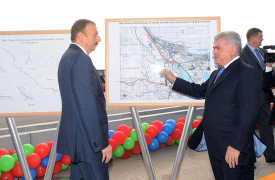 Azərbaycan Prezidenti Bakı-Rusiya dövlət sərhədi avtomobil yolunun 28-45-ci kilometrləri arasındakı hissəsinin yenidənqurmadan sonra açılışında iştirak edib (ƏLAVƏ OLUNUB)(FOTO)