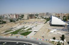 Azərbaycan Prezidenti İlham Əliyev Heydər Əliyev Mərkəzində aparılan inşaat işlərinin gedişi ilə tanış olub (FOTO)