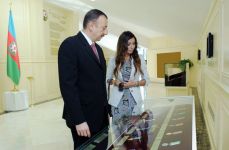 Prezident İlham Əliyev Dövlət Bayrağı Muzeyinin açılışında iştirak etmişdir (ƏLAVƏ OLUNUB) (FOTO)