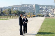 Prezident İlham Əliyev Dövlət Bayrağı Muzeyinin açılışında iştirak etmişdir (ƏLAVƏ OLUNUB) (FOTO)