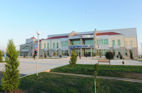 İlham Əliyev Horadiz Olimpiya-İdman Kompleksinin açılışında iştirak edib (FOTO)