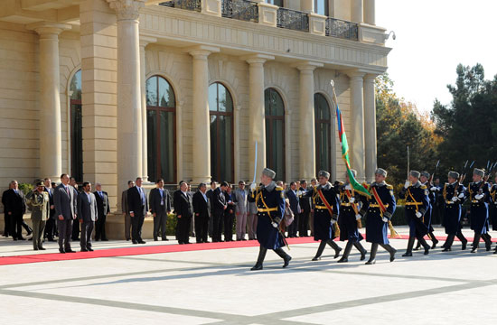 Mahmud Əhmədinejadın rəsmi qarşılanma mərasimi olub (FOTO)