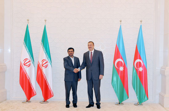 Mahmud Əhmədinejadın rəsmi qarşılanma mərasimi olub (FOTO)