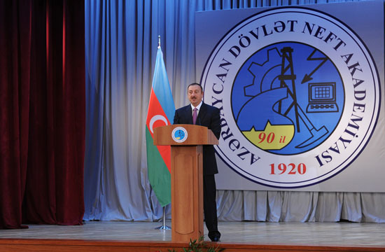 Dövlət Neft Akademiyası Azərbaycanı dünyaya tanıdan ali məktəb olmuşdur - Prezident İlham Əliyev (YENİLƏNİB) (FOTO)