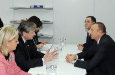 Azərbaycan Prezidenti Astanada dövlət başçıları ilə ikitərəfli görüşlər keçirib (ƏLAVƏ OLUNUB-5) (FOTO)