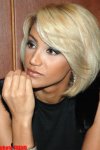 Farmazonluq, gözəllik keçicidir, qalan musiqilərdir – Röya (FOTO)