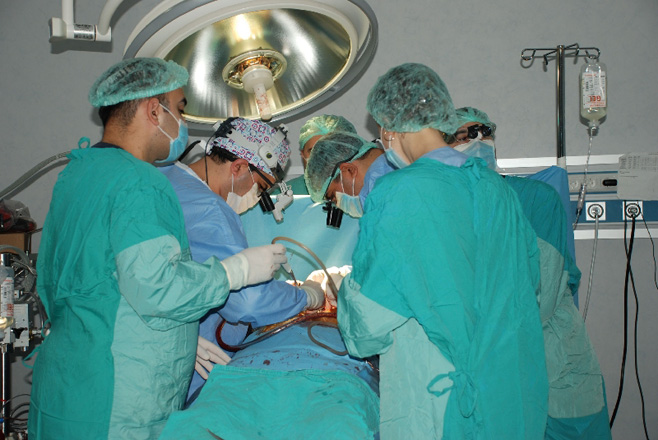 Orqan transplantasiyası aparmağa icazə verilən müəssisələrin sayı artırıldı