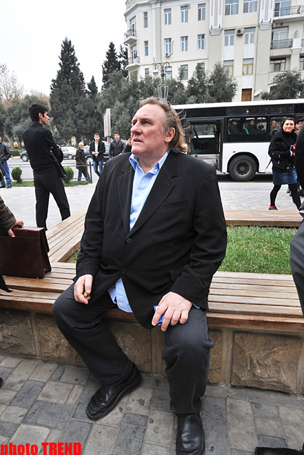 Jerar Depardye Bakıya gələcək (FOTO)