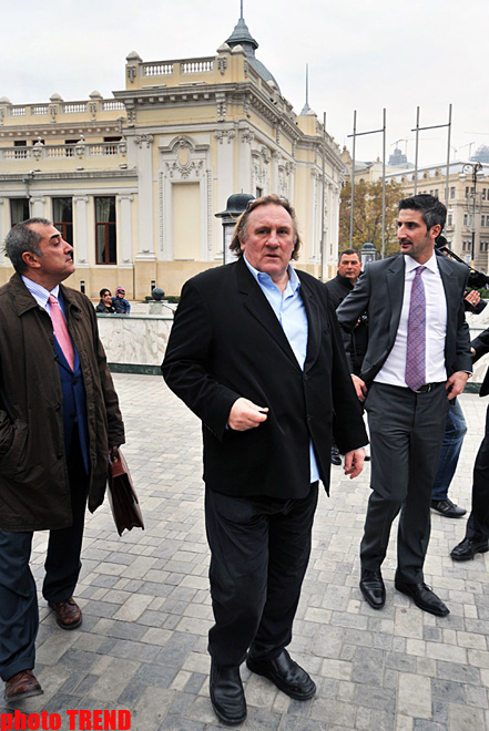 Jerar Depardye Bakıya gələcək (FOTO)
