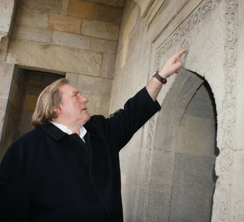 Jerar Depardye Bakıya gələcək (FOTO)