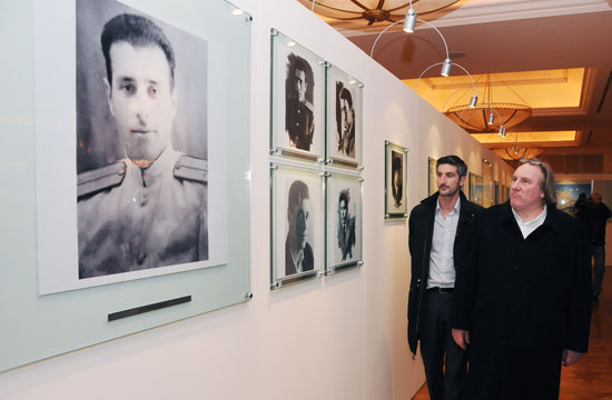 Jerar Depardye Heydər Əliyev Fondunu ziyarət edib (FOTO)