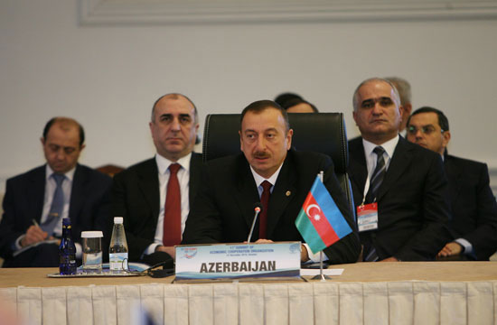 Azərbaycan Prezidenti İqtisadi Əməkdaşlıq Təşkilatının XI Sammitində iştirak edir (FOTO)
