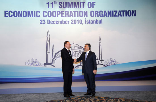 Azərbaycan Prezidenti İqtisadi Əməkdaşlıq Təşkilatının XI Sammitində iştirak edir (FOTO)