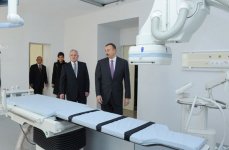 Azərbaycan Prezidenti Elmi Cərrahiyyə Mərkəzinin binasında aparılan yenidənqurma işləri ilə tanış olub (FOTO) (ƏLAVƏ OLUNUB)