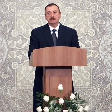 Azərbaycanda qısa müddət ərzində güclü, müstəqil mətbuat formalaşıb - Prezident İlham Əliyev