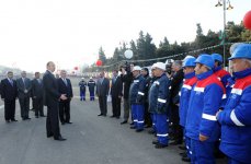 Prezident İlham Əliyev paytaxtda yeni inşa olunan bir sıra yol-nəqliyyat kompleksi obyektlərinin açılışında iştirak etmişdir (FOTO)
