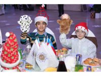 Heydər Əliyev Fondunun prezidenti Mehriban Əliyeva uşaqlar üçün bayram şənliyində iştirak edib (FOTO)