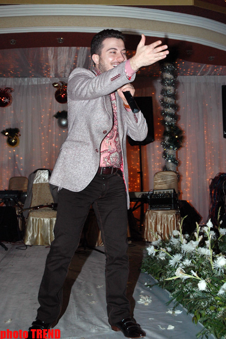 Müğənni Ramaldan Tarkan olmaq iddiası (FOTO)