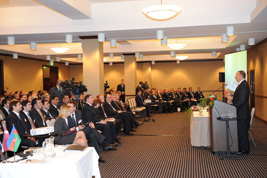 Azərbaycan ilə Latviya arasında olan əməkdaşlıq meyilləri biznes sahəsində inkişafa da gözəl şərait yaradır - Prezident İlham Əliyev (FOTO)