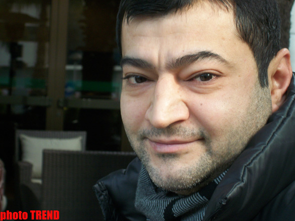 Məndə qadın hormonları 10 il bundan əvvəl yaranıb – yumorist Coşqun Rəhimov (FOTO)
