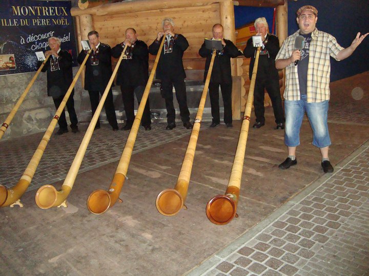 Tanınmış şoumen Murad Arif Stokholmda nişanladı (FOTO)