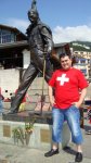 Tanınmış şoumen Murad Arif Stokholmda nişanladı (FOTO)