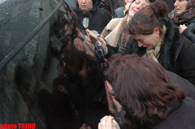 Azərbaycanın tanınmış müğənnisi vəfat edib (ƏLAVƏ OLUNUB)(FOTO)