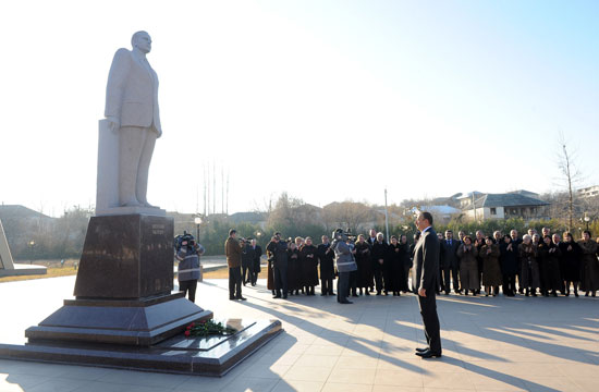 Qazax-Gürcüstan dövlət sərhədi yolunu genişləndirmək olar - Prezident İlham Əliyev (ƏLAVƏ OLUNUB)(FOTO)