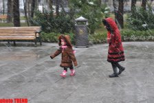 Sabah Azərbaycanın əksər rayonlarında sulu qar və qar yağması davam edəcək (FOTO)