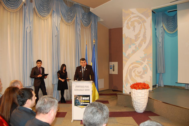 Ukraynanın Donetsk şəhərində Xocalı soyqırımına dair keçirilən tədbirdə Trend BİA-nın "Sözün bitdiyi zaman" sənədli filmi nümayiş etdirilib (FOTO,VİDEO)