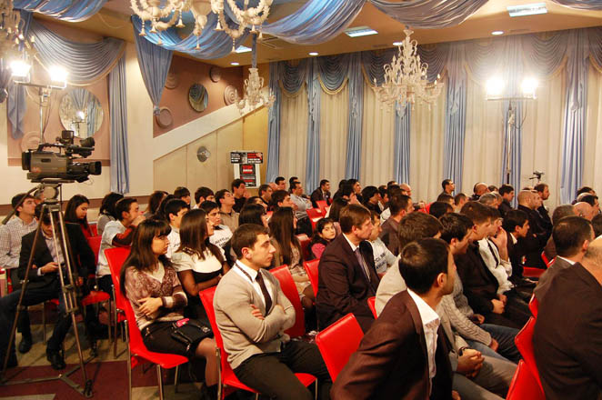 Ukraynanın Donetsk şəhərində Xocalı soyqırımına dair keçirilən tədbirdə Trend BİA-nın "Sözün bitdiyi zaman" sənədli filmi nümayiş etdirilib (FOTO,VİDEO)
