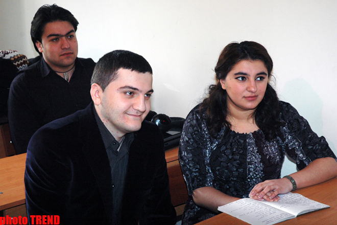 Müəllimə Nazpəri Dostəliyevadan ustad dərsi (FOTO)