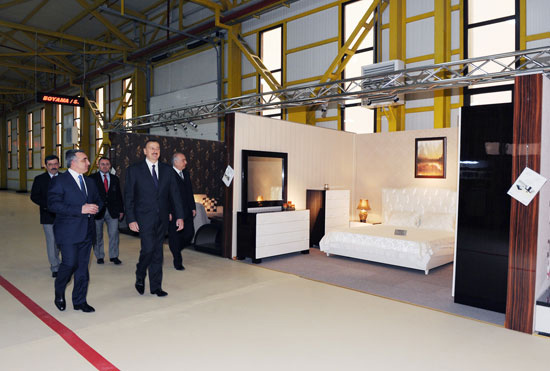 Azərbaycan Prezidenti AZMDF zavodunun və mebel fabrikinin açılışında iştirak edib (FOTO)