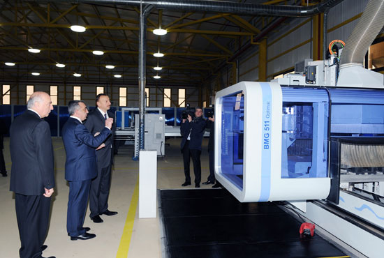 Azərbaycan Prezidenti AZMDF zavodunun və mebel fabrikinin açılışında iştirak edib (FOTO)