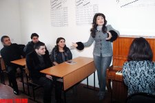 Müəllimə Nazpəri Dostəliyevadan ustad dərsi (FOTO)