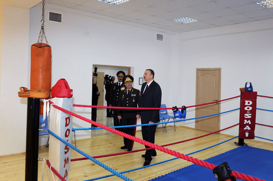 Azərbaycan Prezidenti Mülki Müdafiə Qoşunlarına döyüş bayrağının təqdim olunması mərasimində iştirak edib (FOTO)