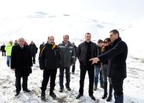 Bu gün müstəqil Azərbaycan artıq böyük işlərə qadirdir - Prezident İlham Əliyev (ƏLAVƏ OLUNUB)(FOTO)