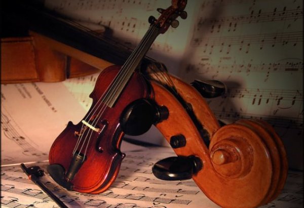 Braziliyanın "Karvansaray" musiqi qrupunun konserti keçirilib