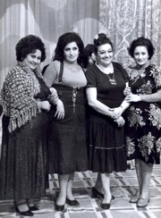 Səhnəmizin "qayınanası" Nəsibə Zeynalovasız yeddi il (FOTO)