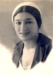 Səhnəmizin "qayınanası" Nəsibə Zeynalovasız yeddi il (FOTO)