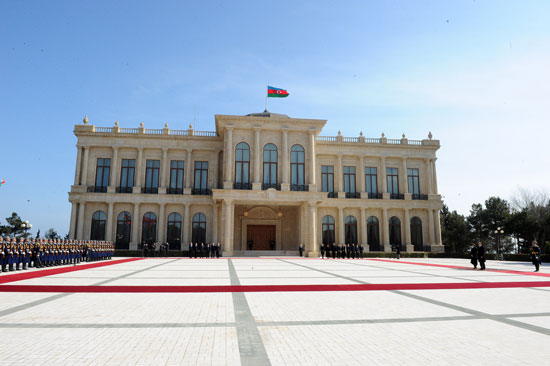 Azərbaycan rəsmi səfərdə olan İsveçrə Konfederasiyasının Prezidentinin rəsmi qarşılanma mərasimi olub (FOTO)