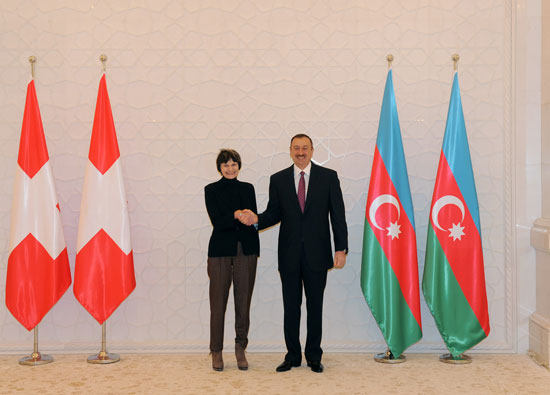 Azərbaycan rəsmi səfərdə olan İsveçrə Konfederasiyasının Prezidentinin rəsmi qarşılanma mərasimi olub (FOTO)